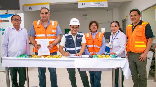 Antamina entrega el nuevo hospital al PRONIS (1)